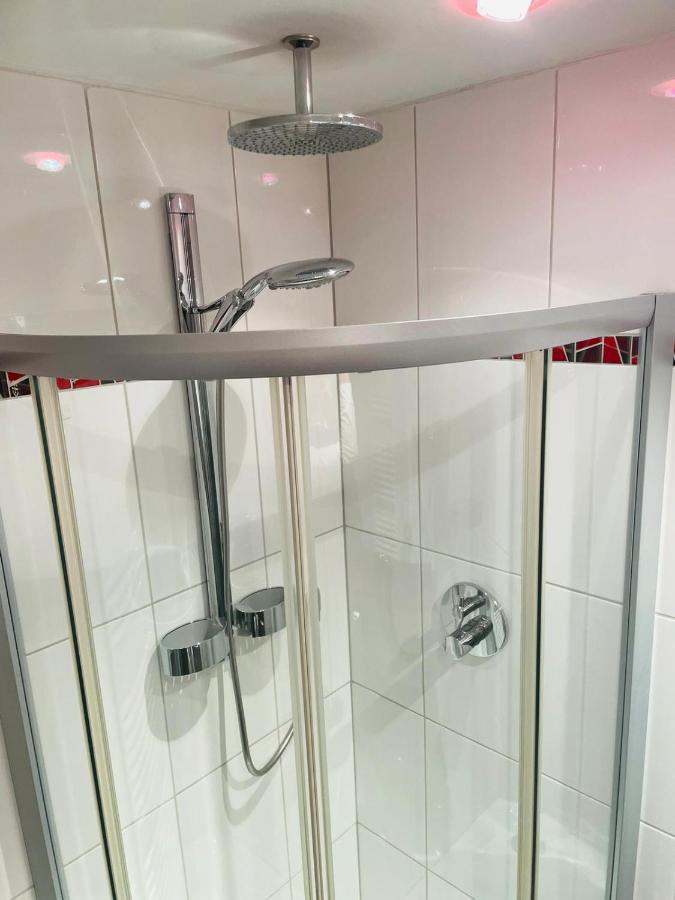 Super Deluxe Apartment - Near U6, U3 In City Center Viena Exterior foto